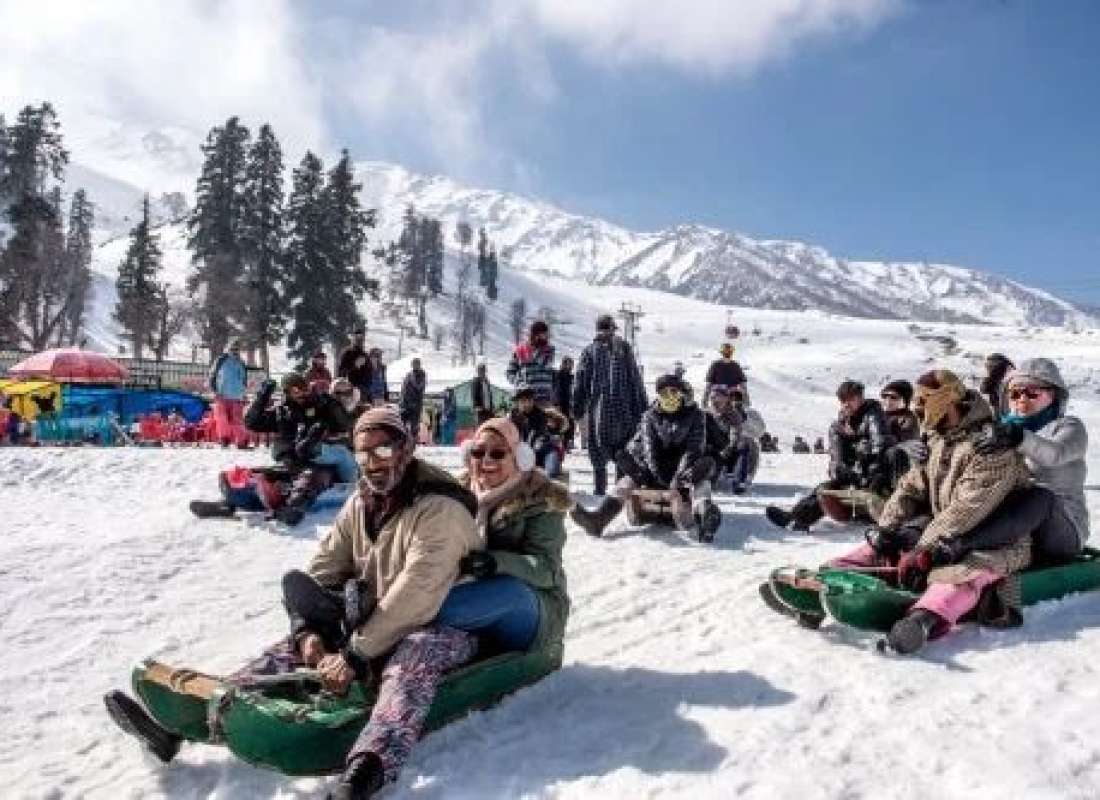 8 Nights 9 Days Kashmir Tour Package